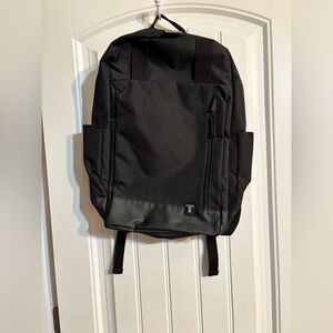 Tranzip Sleek Black Backpack